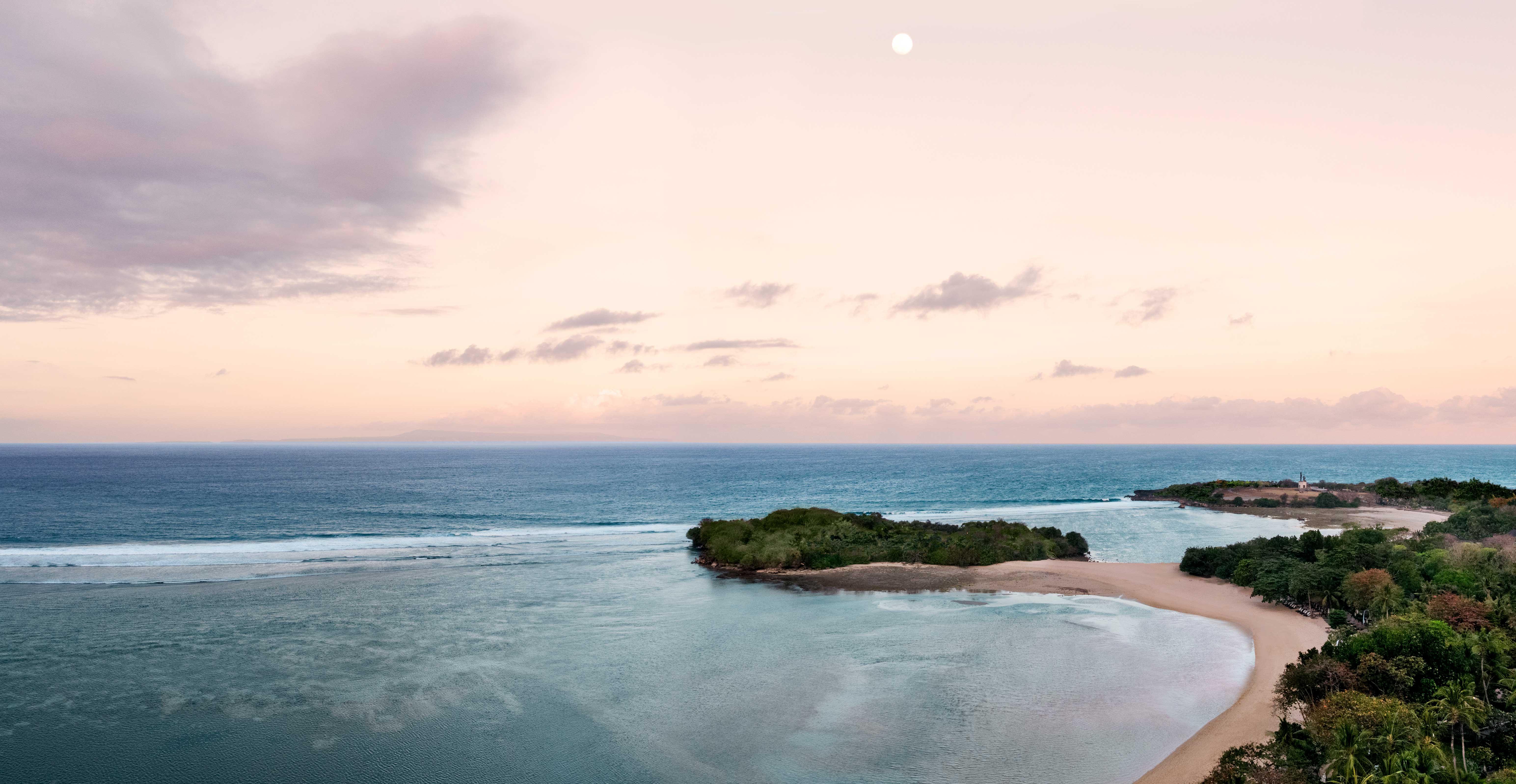 The Laguna, A Luxury Collection & Spa, Nusa Dua, Bali Resort 5*