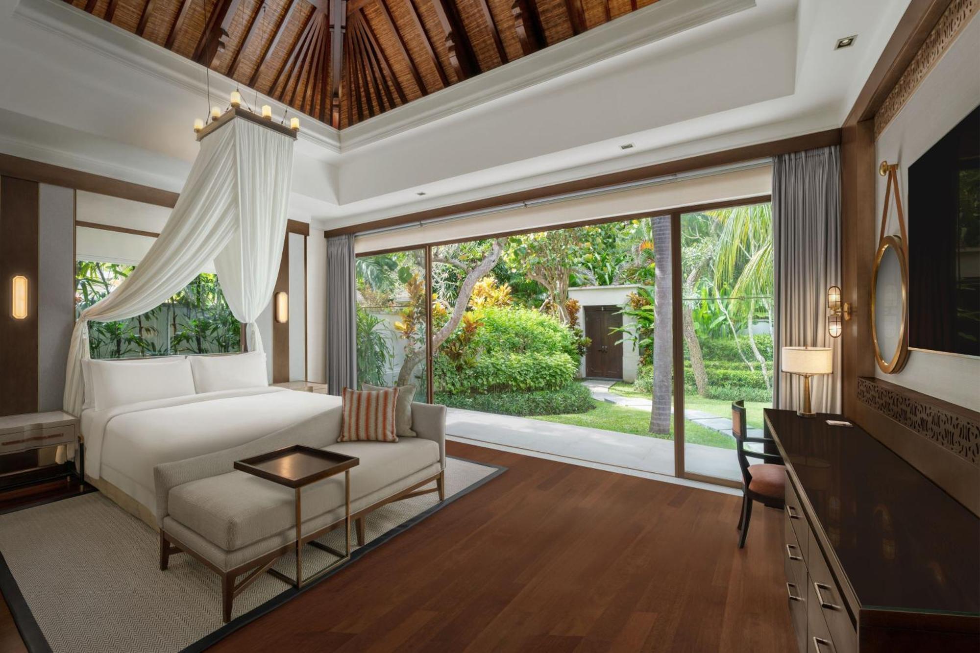 The Laguna, A Luxury Collection & Spa, Nusa Dua, Bali Resort 5*