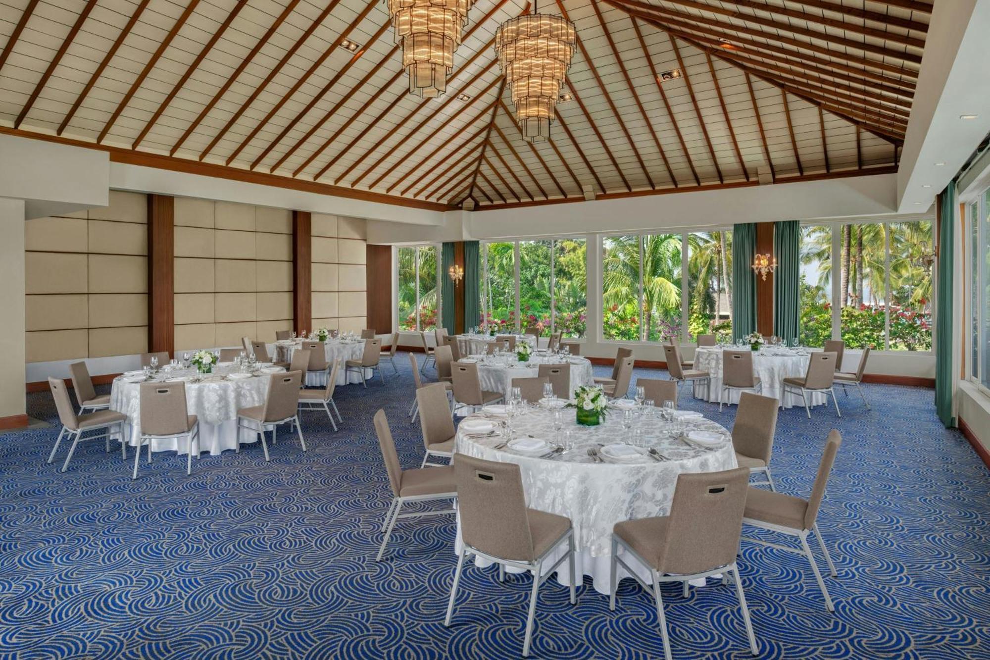 The Laguna, A Luxury Collection & Spa, Nusa Dua, Bali 5*